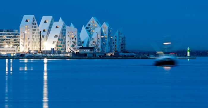 Isbjerget-The Iceberg (Denmark)